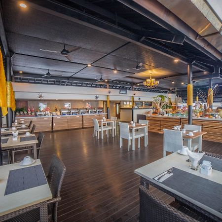 J4 Hotels Legian מראה חיצוני תמונה