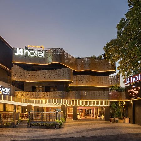 J4 Hotels Legian מראה חיצוני תמונה
