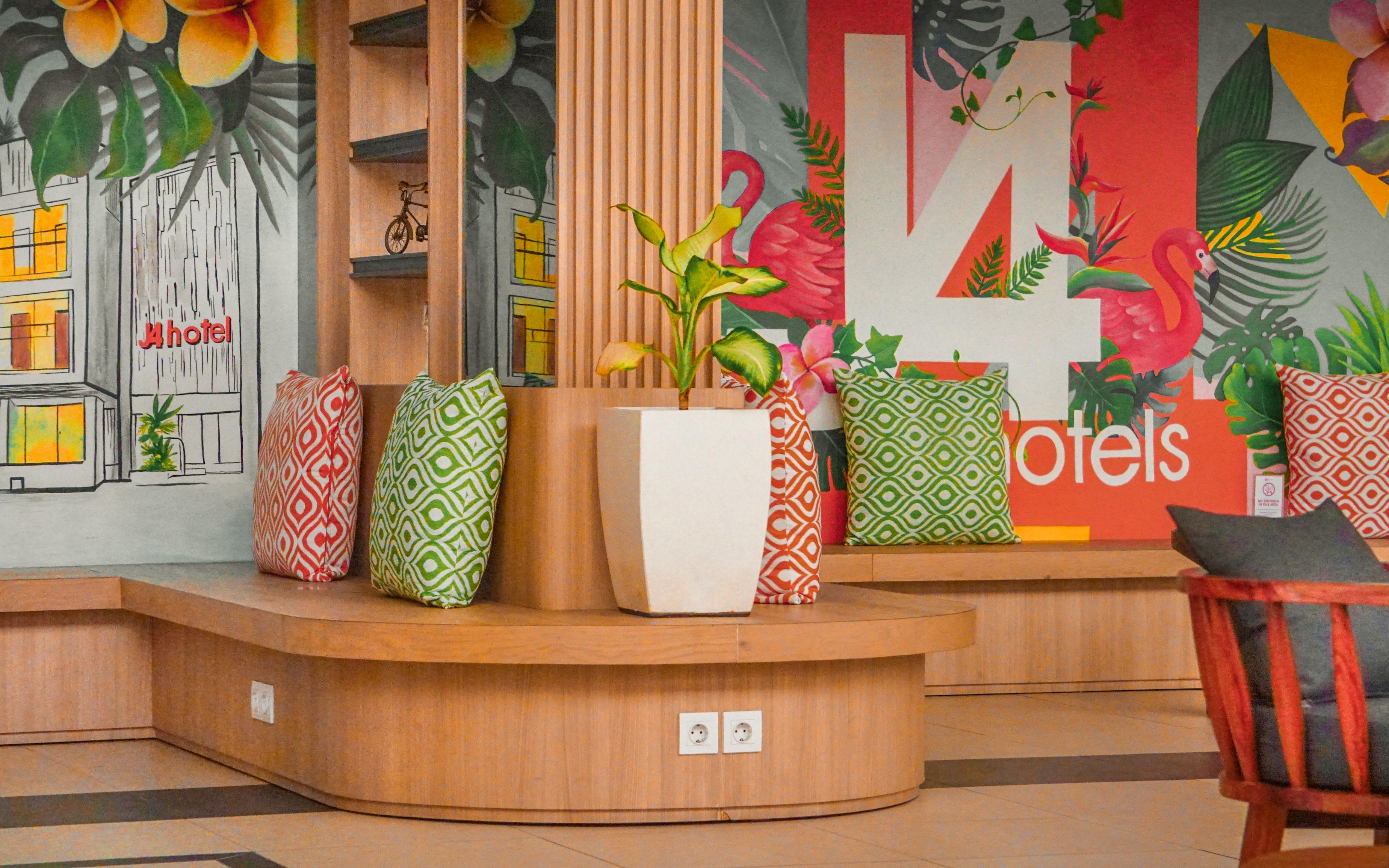 J4 Hotels Legian מראה חיצוני תמונה