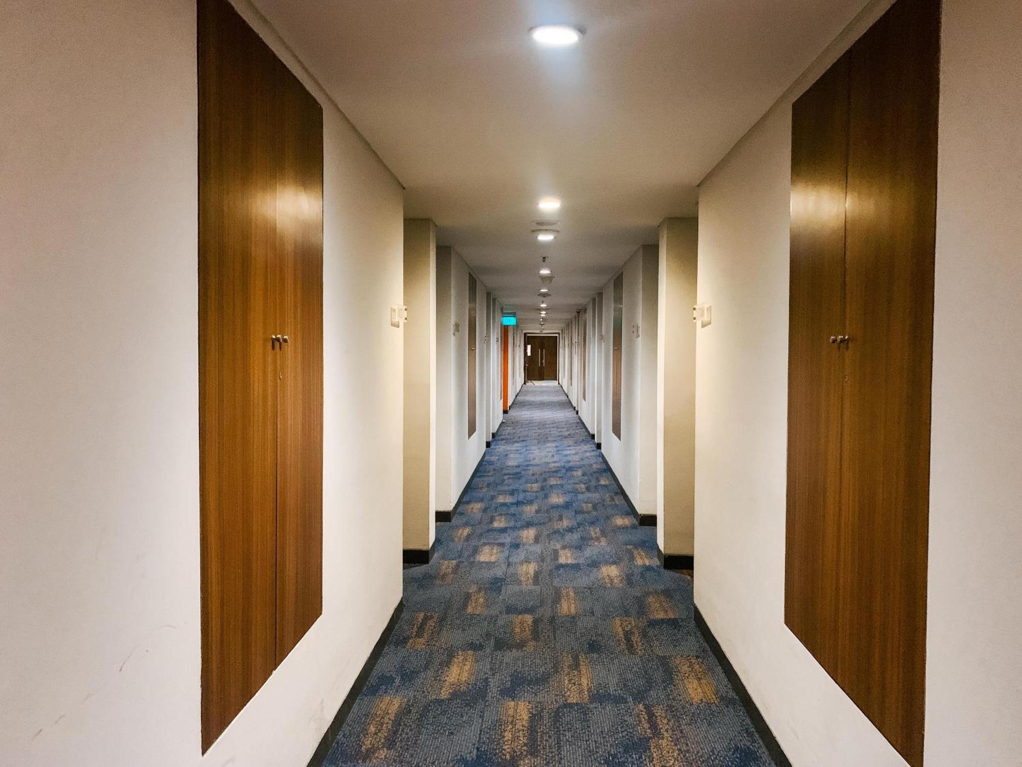 J4 Hotels Legian מראה חיצוני תמונה