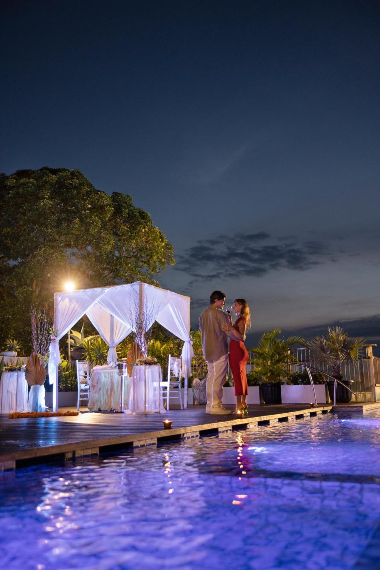 J4 Hotels Legian מראה חיצוני תמונה